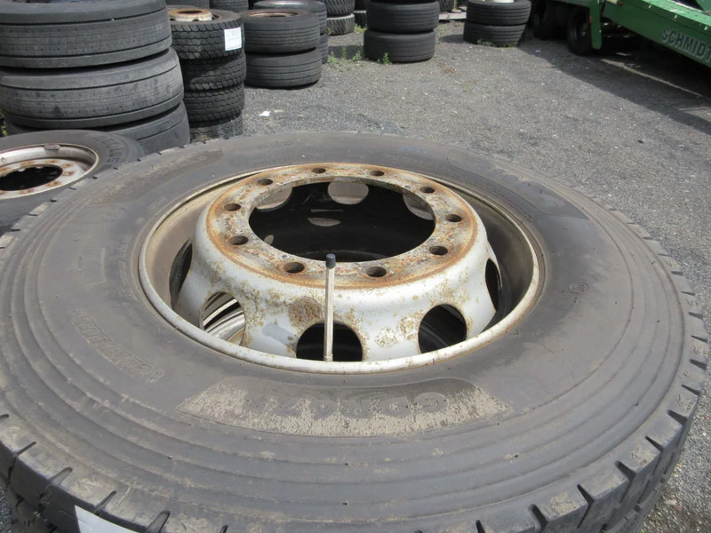 Goodyear 315/ 60 R 22.5 ACHTERBANDEN 4 X MET STAAL WIEL - Шина для Грузовиков: фото 4 Goodyear 315/ 60 R 22.5 ACHTERBANDEN 4 X MET STAAL WIEL - Шина для Грузовиков: фото 4