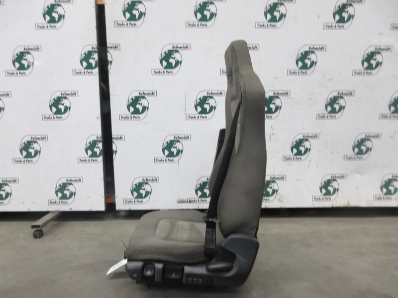 Iveco 5801416515 // 5801389347 IVECO HI WAY EURO 6 MODEL 2018 - Сиденье для Грузовиков: фото 3 Iveco 5801416515 // 5801389347 IVECO HI WAY EURO 6 MODEL 2018 - Сиденье для Грузовиков: фото 3