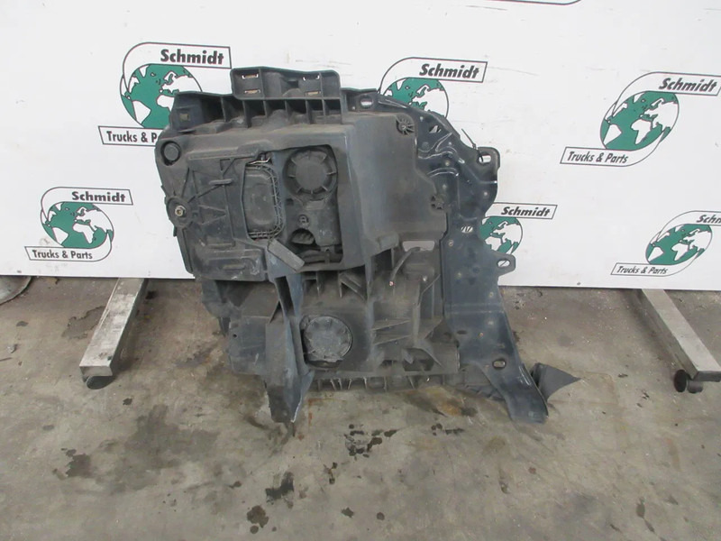 MAN 81.25101-6663//6687//81.41610-6759// 81.25101-6521 KOPLAMPSET MAN TGX - Передняя фара для Грузовиков: фото 4 MAN 81.25101-6663//6687//81.41610-6759// 81.25101-6521 KOPLAMPSET MAN TGX - Передняя фара для Грузовиков: фото 4