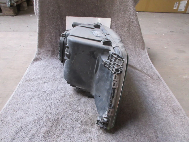 MAN 81.25101-6713 KOPLAMP MAN TGX EURO 6 LINKS - Передняя фара для Грузовиков: фото 2 MAN 81.25101-6713 KOPLAMP MAN TGX EURO 6 LINKS - Передняя фара для Грузовиков: фото 2