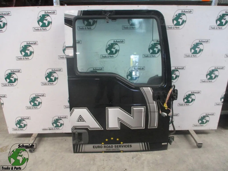 Дверь и запчасти для Грузовиков MAN 81.62600-4118 // 81.62600-4130 // 81.96002-0409 DEUR RECHTS MAN TGX EURO 6: фото 8 Дверь и запчасти для Грузовиков MAN 81.62600-4118 // 81.62600-4130 // 81.96002-0409 DEUR RECHTS MAN TGX EURO 6: фото 8