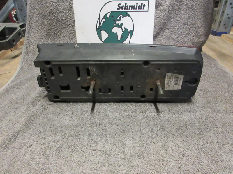 Mercedes-Benz A 003 544 00 03 MERCEDES BENZ LINKS EURO 6 - Задний фонарь для Грузовиков: фото 3 Mercedes-Benz A 003 544 00 03 MERCEDES BENZ LINKS EURO 6 - Задний фонарь для Грузовиков: фото 3