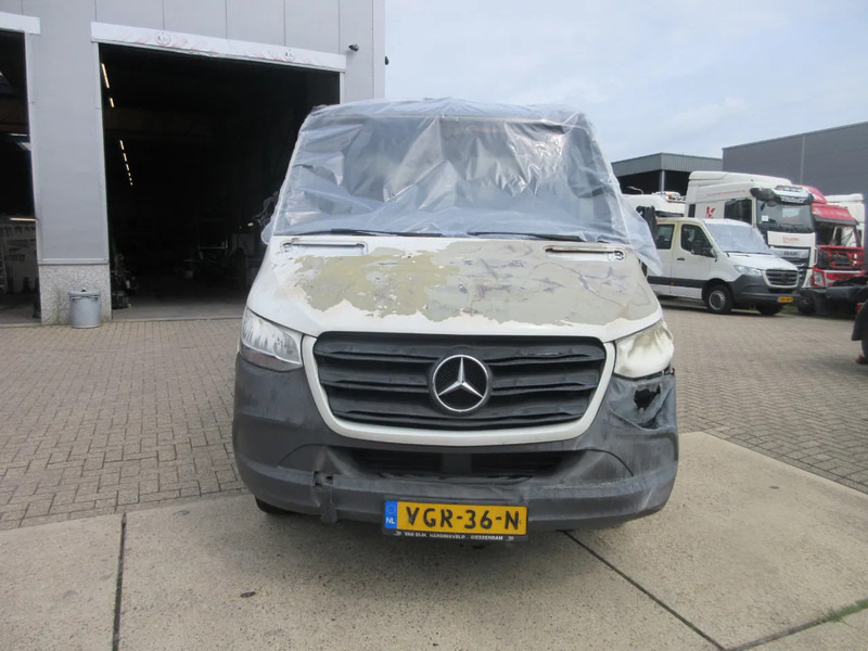 Mercedes-Benz MERCEDES SPRINTER CABINE COMPLEET ZONDER ACHTERCHASSIS - Кабина и интерьер для Фургонов: фото 3 Mercedes-Benz MERCEDES SPRINTER CABINE COMPLEET ZONDER ACHTERCHASSIS - Кабина и интерьер для Фургонов: фото 3