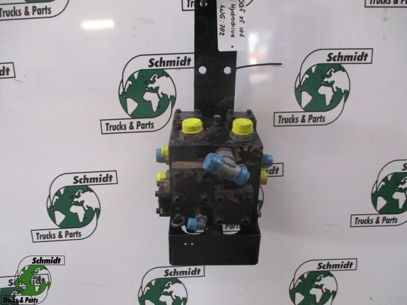 Rexroth LFA 16D-71/FX10 REXROTH HYDRODRIVE POMP DAF XF 106 EURO 6 4X4 - Гидравлика для Грузовиков: фото 1 Rexroth LFA 16D-71/FX10 REXROTH HYDRODRIVE POMP DAF XF 106 EURO 6 4X4 - Гидравлика для Грузовиков: фото 1