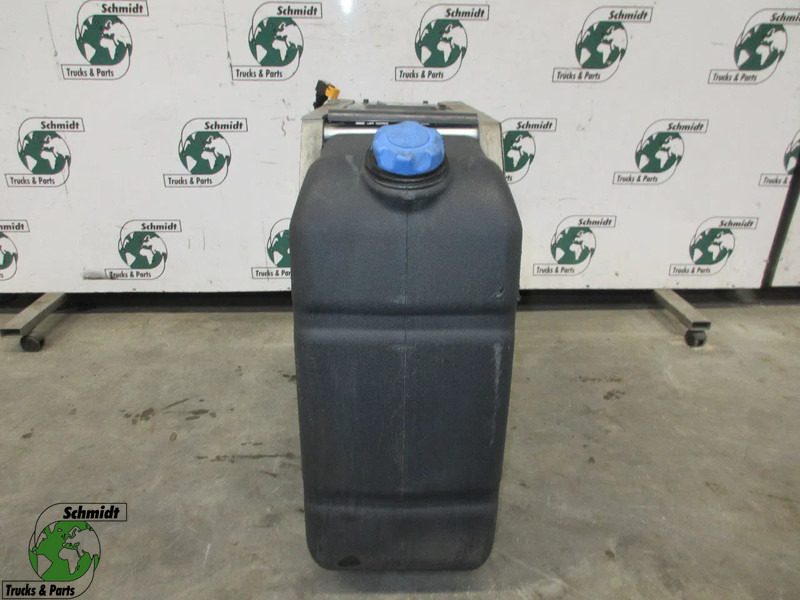 Volvo 23225656 // 24047642 AD BLUE TANK VOLVO FM 330 EURO 6 MODEL 2023 - Топливный бак для Грузовиков: фото 1 Volvo 23225656 // 24047642 AD BLUE TANK VOLVO FM 330 EURO 6 MODEL 2023 - Топливный бак для Грузовиков: фото 1