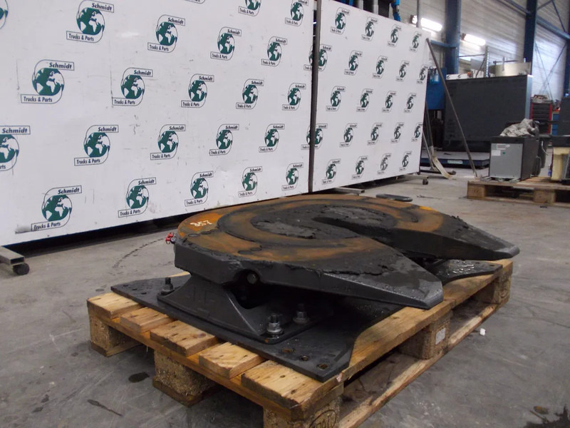 Volvo 3172647 // JOST / JSK37C185Z // D 152 // U20 3172647 // JOST / JSK37C185Z // D 152 // U20 VOLVO FM 420 EURO 6 - Седло для Грузовиков: фото 3 Volvo 3172647 // JOST / JSK37C185Z // D 152 // U20 3172647 // JOST / JSK37C185Z // D 152 // U20 VOLVO FM 420 EURO 6 - Седло для Грузовиков: фото 3