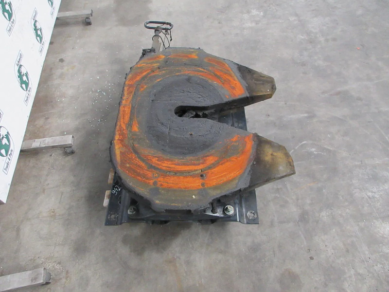 Jost JSK 37C G50-X D152 U20 JSK 37C G50-X D152 U20 KOMT VAN MAN 24.460 MODEL 2020 - Седло для Грузовиков: фото 3 Jost JSK 37C G50-X D152 U20 JSK 37C G50-X D152 U20 KOMT VAN MAN 24.460 MODEL 2020 - Седло для Грузовиков: фото 3