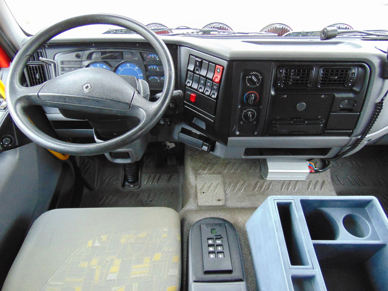 Пожарная машина RENAULT Midlum 270dCi SIDES TOP: фото 19