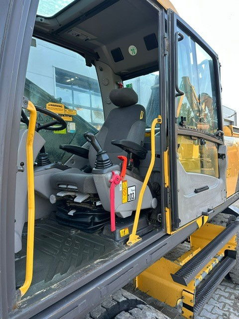 Volvo EW210D MH - Перегружатель: фото 5 Volvo EW210D MH - Перегружатель: фото 5