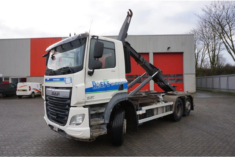 DAF CF410 / ENGINE RUNNING / DEB / ACC / LWDS / HOOK 18TON / LIFT AXLE / ONLY:375782 KM / AIRCO / AUTOMATIC / EURO-6 / 2016 - Крюковой мультилифт: фото 1 DAF CF410 / ENGINE RUNNING / DEB / ACC / LWDS / HOOK 18TON / LIFT AXLE / ONLY:375782 KM / AIRCO / AUTOMATIC / EURO-6 / 2016 - Крюковой мультилифт: фото 1