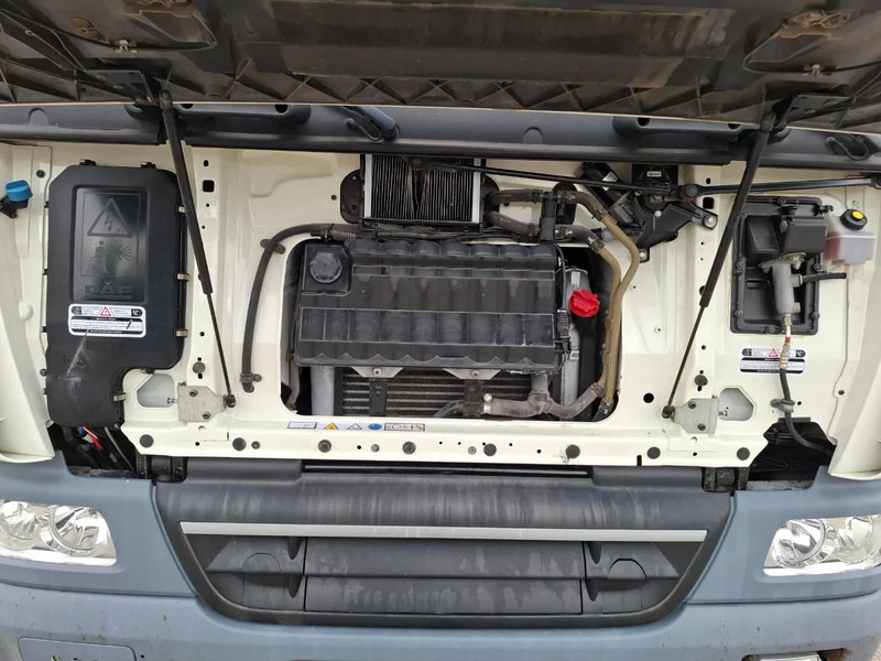 Грузовик-шасси DAF CF75-250 / ADR / ONLY:320740 KM / PTO / INLINER / ALCOA / GOOD CONDITION / MANUAL / EURO-5 / 2011: фото 7 Грузовик-шасси DAF CF75-250 / ADR / ONLY:320740 KM / PTO / INLINER / ALCOA / GOOD CONDITION / MANUAL / EURO-5 / 2011: фото 7