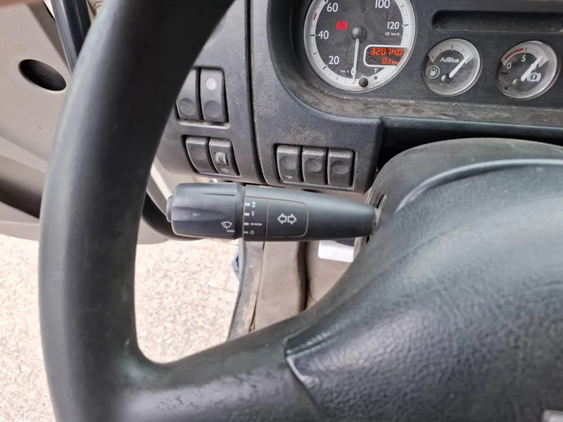 Грузовик-шасси DAF CF75-250 / ADR / ONLY:320740 KM / PTO / INLINER / ALCOA / GOOD CONDITION / MANUAL / EURO-5 / 2011: фото 16 Грузовик-шасси DAF CF75-250 / ADR / ONLY:320740 KM / PTO / INLINER / ALCOA / GOOD CONDITION / MANUAL / EURO-5 / 2011: фото 16