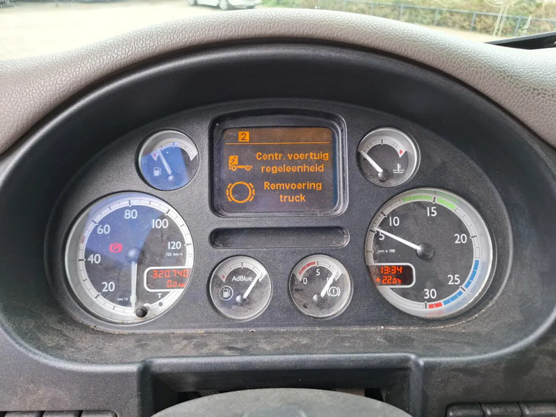 Грузовик-шасси DAF CF75-250 / ADR / ONLY:320740 KM / PTO / INLINER / ALCOA / GOOD CONDITION / MANUAL / EURO-5 / 2011: фото 19 Грузовик-шасси DAF CF75-250 / ADR / ONLY:320740 KM / PTO / INLINER / ALCOA / GOOD CONDITION / MANUAL / EURO-5 / 2011: фото 19