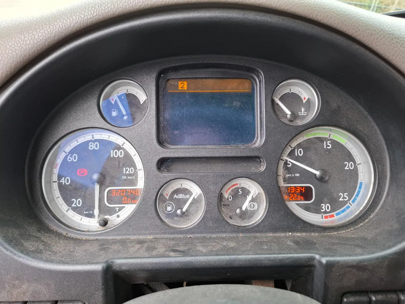 Грузовик-шасси DAF CF75-250 / ADR / ONLY:320740 KM / PTO / INLINER / ALCOA / GOOD CONDITION / MANUAL / EURO-5 / 2011: фото 18 Грузовик-шасси DAF CF75-250 / ADR / ONLY:320740 KM / PTO / INLINER / ALCOA / GOOD CONDITION / MANUAL / EURO-5 / 2011: фото 18