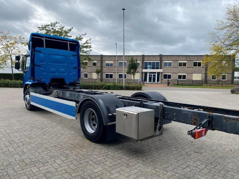 DAF LF290 / ONLY:429873KM / LWDS / GOOD TYRES / AUTOMATIC / EURO-6 / 2018 - Грузовик-шасси: фото 3 DAF LF290 / ONLY:429873KM / LWDS / GOOD TYRES / AUTOMATIC / EURO-6 / 2018 - Грузовик-шасси: фото 3