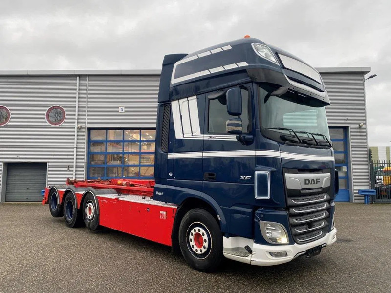 DAF XF106-530 8X2 / AJK HOOKLIFT 25000KG / 9 TON FRONT AXLE / NAVI / ONLY:612482 KM / SSC / AUTOMATIC / EURO-6 / 2019 - Крюковой мультилифт: фото 2 DAF XF106-530 8X2 / AJK HOOKLIFT 25000KG / 9 TON FRONT AXLE / NAVI / ONLY:612482 KM / SSC / AUTOMATIC / EURO-6 / 2019 - Крюковой мультилифт: фото 2