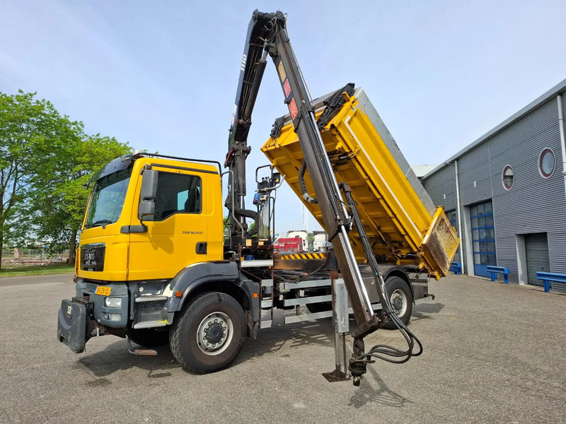 MAN TGM 18.250 / 4X4 / NL TRUCK / TUV:30-04-2026 / 118783 KM / HMF 1110 K2 / ROTATOR / GOOD TYRES / FULL-STEEL / DRUM BRAKES / MANUA - Самосвал, Автоманипулятор: фото 1 MAN TGM 18.250 / 4X4 / NL TRUCK / TUV:30-04-2026 / 118783 KM / HMF 1110 K2 / ROTATOR / GOOD TYRES / FULL-STEEL / DRUM BRAKES / MANUA - Самосвал, Автоманипулятор: фото 1