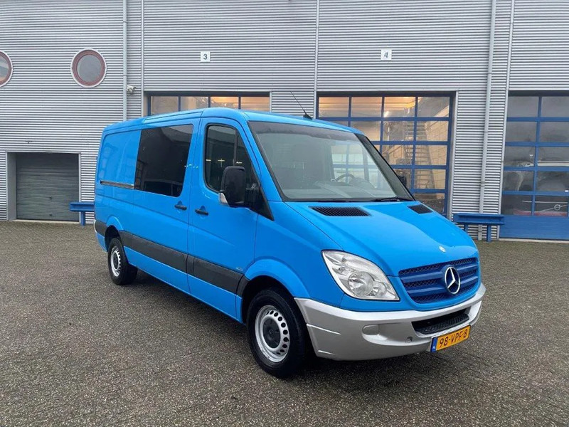 Mercedes-Benz Sprinter 311 CDI / NL VAN / TEMPOMAAT / AIRCO / AUTOMATIC / 2008 - Легковой фургон: фото 2 Mercedes-Benz Sprinter 311 CDI / NL VAN / TEMPOMAAT / AIRCO / AUTOMATIC / 2008 - Легковой фургон: фото 2