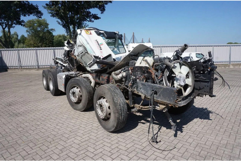 Renault C460 / 8X4 / BIG AXLE / FULL STEEL / 2 X LENKACHSE / EURO-6 / 2022 - Грузовик-шасси: фото 2 Renault C460 / 8X4 / BIG AXLE / FULL STEEL / 2 X LENKACHSE / EURO-6 / 2022 - Грузовик-шасси: фото 2