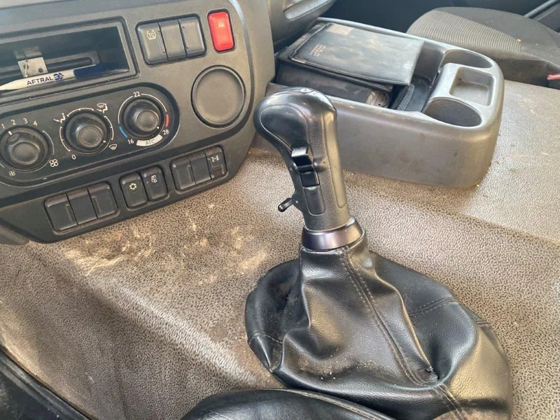 DAF CF460 / HYDRAULICS / BIG AXLE / DEB / MANUAL / EURO-6 / 2014 в лизинг DAF CF460 / HYDRAULICS / BIG AXLE / DEB / MANUAL / EURO-6 / 2014: фото 18 DAF CF460 / HYDRAULICS / BIG AXLE / DEB / MANUAL / EURO-6 / 2014 в лизинг DAF CF460 / HYDRAULICS / BIG AXLE / DEB / MANUAL / EURO-6 / 2014: фото 18