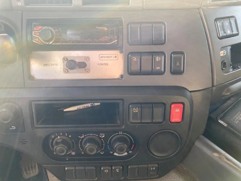 DAF CF460 / HYDRAULICS / BIG AXLE / DEB / MANUAL / EURO-6 / 2014 в лизинг DAF CF460 / HYDRAULICS / BIG AXLE / DEB / MANUAL / EURO-6 / 2014: фото 16 DAF CF460 / HYDRAULICS / BIG AXLE / DEB / MANUAL / EURO-6 / 2014 в лизинг DAF CF460 / HYDRAULICS / BIG AXLE / DEB / MANUAL / EURO-6 / 2014: фото 16