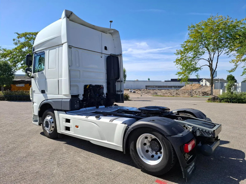DAF XF106-460 / INTARDER / DOUBLE TANK / PARKCOOL / TUV:12-04-2026 / ACC / LWDS / ALCOA / AUTOMATIC / EURO-6 / 2017 - Тягач: фото 3 DAF XF106-460 / INTARDER / DOUBLE TANK / PARKCOOL / TUV:12-04-2026 / ACC / LWDS / ALCOA / AUTOMATIC / EURO-6 / 2017 - Тягач: фото 3