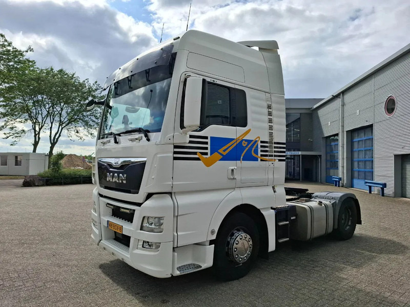 MAN TGX 18.440 / NL TRUCK / TUV:20-02-2026 / DOUBLE TANK / NAVI / FRIDGE / MICROWAVE / ACC / LWDS / AUTOMATIC / EURO-6 / 2016 - Тягач: фото 1 MAN TGX 18.440 / NL TRUCK / TUV:20-02-2026 / DOUBLE TANK / NAVI / FRIDGE / MICROWAVE / ACC / LWDS / AUTOMATIC / EURO-6 / 2016 - Тягач: фото 1