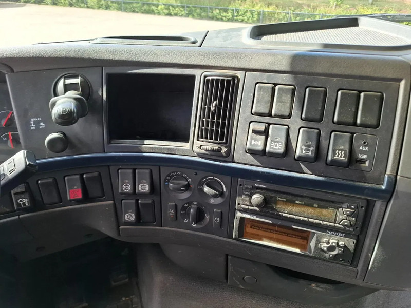 Тягач Volvo FH13-540 / HYDRAULICS / VEB+ / TUV:01-04-2026 / FRIDGE / AIRCO / SIDESKIRTS / AUTOMATIC / EURO-5 / 2012: фото 17