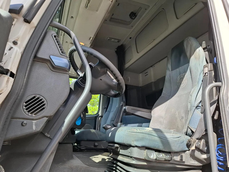 Тягач Volvo FH13-540 / HYDRAULICS / VEB+ / TUV:01-04-2026 / FRIDGE / AIRCO / SIDESKIRTS / AUTOMATIC / EURO-5 / 2012: фото 11