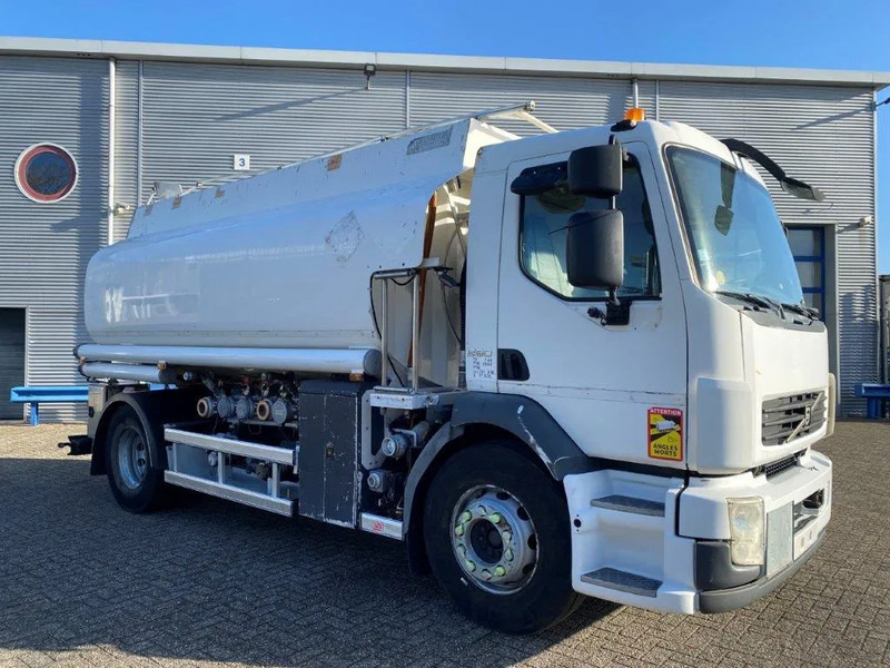 Volvo FL7-290 / 5 COMPARTIMENTS / 13000 LITER TOTAL / PUMP / AUTOMATIC / EURO-5 / 2009 - Грузовик-цистерна: фото 2 Volvo FL7-290 / 5 COMPARTIMENTS / 13000 LITER TOTAL / PUMP / AUTOMATIC / EURO-5 / 2009 - Грузовик-цистерна: фото 2