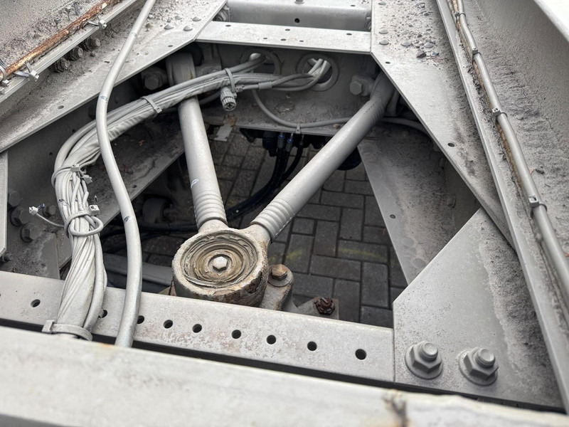 Грузовик-шасси DAF CF75-310, ADR, PTO, 9.0 Ton Front-axle, WB:450 cm: фото 14 Грузовик-шасси DAF CF75-310, ADR, PTO, 9.0 Ton Front-axle, WB:450 cm: фото 14