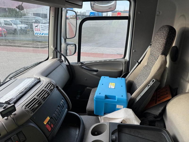 Грузовик-шасси DAF CF75-310, ADR, PTO, 9.0 Ton Front-axle, WB:450 cm: фото 19 Грузовик-шасси DAF CF75-310, ADR, PTO, 9.0 Ton Front-axle, WB:450 cm: фото 19