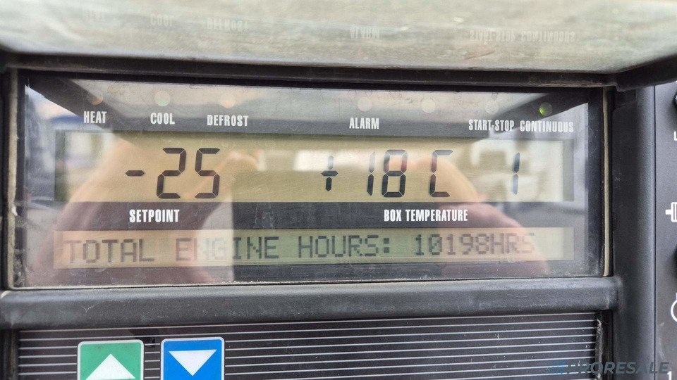 Полуприцеп-рефрижератор KRONE COOL LINER SD mrazírenský - MULTITEMP - dělící stěna + agregát CARRIER VECTOR 1950 Mt: фото 8 Полуприцеп-рефрижератор KRONE COOL LINER SD mrazírenský - MULTITEMP - dělící stěna + agregát CARRIER VECTOR 1950 Mt: фото 8