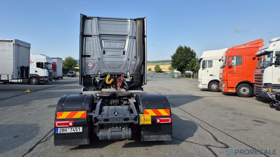MERCEDES-BENZ ACTROS 1845 LS GIGA SPACE EURO 6 - Тягач: фото 3 MERCEDES-BENZ ACTROS 1845 LS GIGA SPACE EURO 6 - Тягач: фото 3