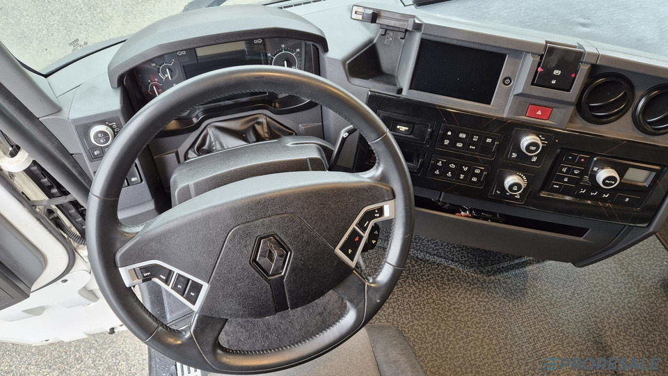 RENAULT T 520 HD001 EURO 6 + HYDRAULIKA - Тягач: фото 4 RENAULT T 520 HD001 EURO 6 + HYDRAULIKA - Тягач: фото 4