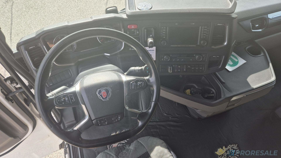 SCANIA S500 N323 NGS TOP LINE LOW DECK EURO 6 - Тягач: фото 4 SCANIA S500 N323 NGS TOP LINE LOW DECK EURO 6 - Тягач: фото 4