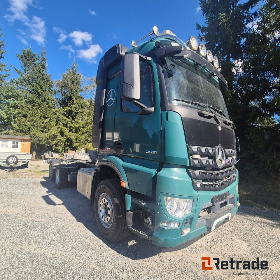 2014 MERCEDES-BENZ Arocs..Lav km! - Грузовик-шасси: фото 1 2014 MERCEDES-BENZ Arocs..Lav km! - Грузовик-шасси: фото 1