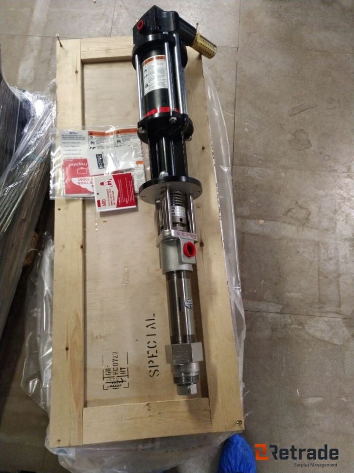 ARO Ingersoll Rand Greasepump 6" Ikke brukt / not used - Строительное оборудование: фото 1 ARO Ingersoll Rand Greasepump 6" Ikke brukt / not used - Строительное оборудование: фото 1