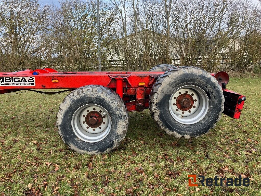 BiGab 15 - 19 Kroghejsevogn/ BiGab 15 - 19 Hook lift truck - Прицеп мультилифт/ Бункеровоз: фото 3 BiGab 15 - 19 Kroghejsevogn/ BiGab 15 - 19 Hook lift truck - Прицеп мультилифт/ Бункеровоз: фото 3