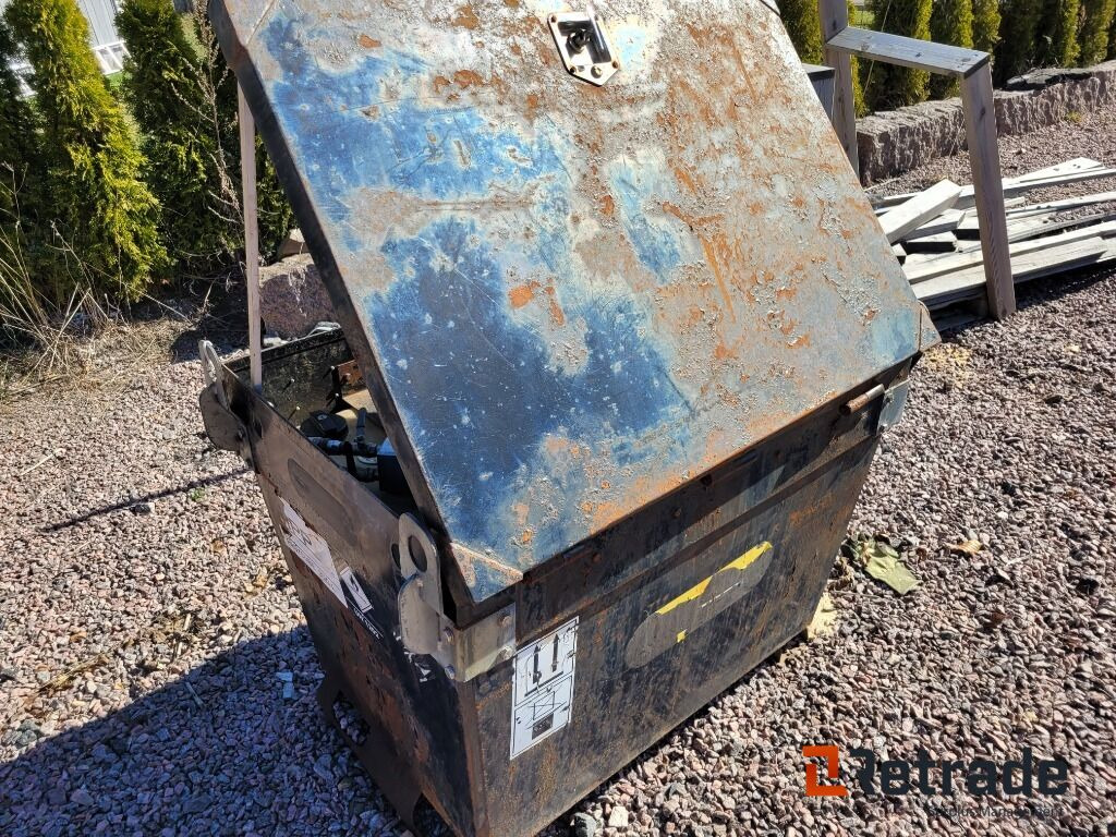 Bränsletank Dieseltank Western EC400 med pump - Строительное оборудование: фото 3 Bränsletank Dieseltank Western EC400 med pump - Строительное оборудование: фото 3