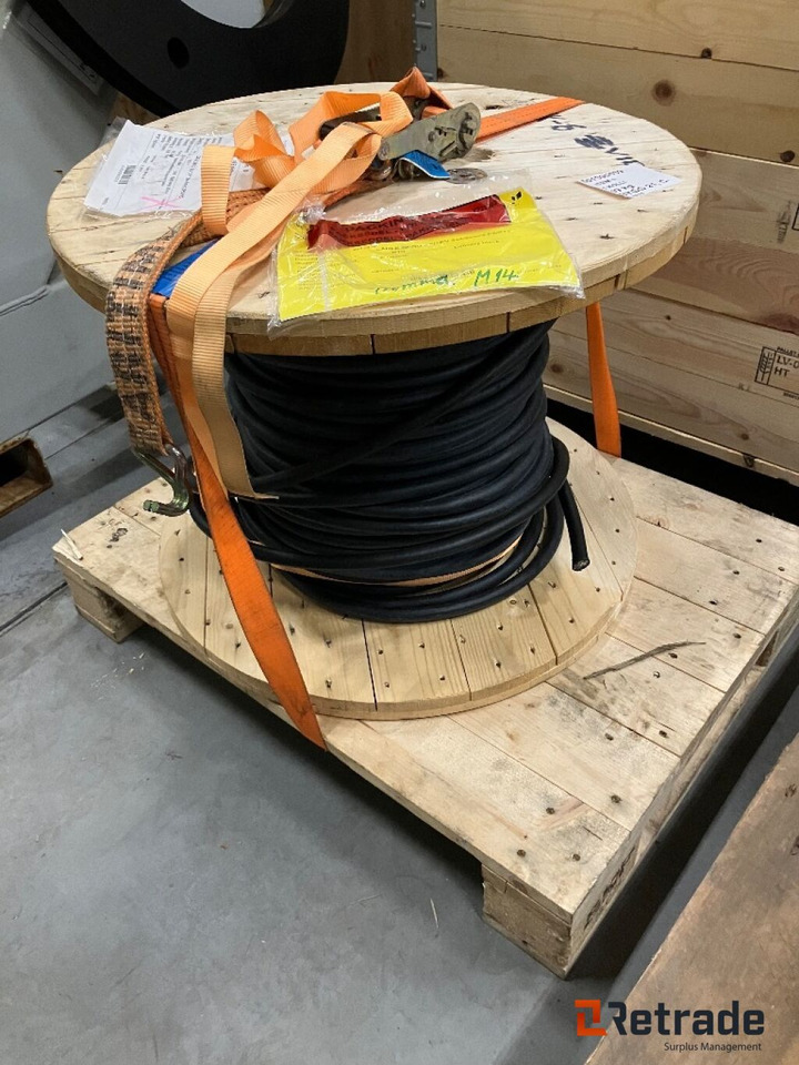 Cable BFOU 0,6/1KV 3x4/6mm 130 meter - Строительное оборудование: фото 1 Cable BFOU 0,6/1KV 3x4/6mm 130 meter - Строительное оборудование: фото 1