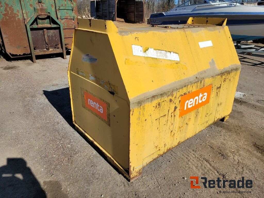 Farmartank dieseltank 1700l - Строительное оборудование: фото 2 Farmartank dieseltank 1700l - Строительное оборудование: фото 2