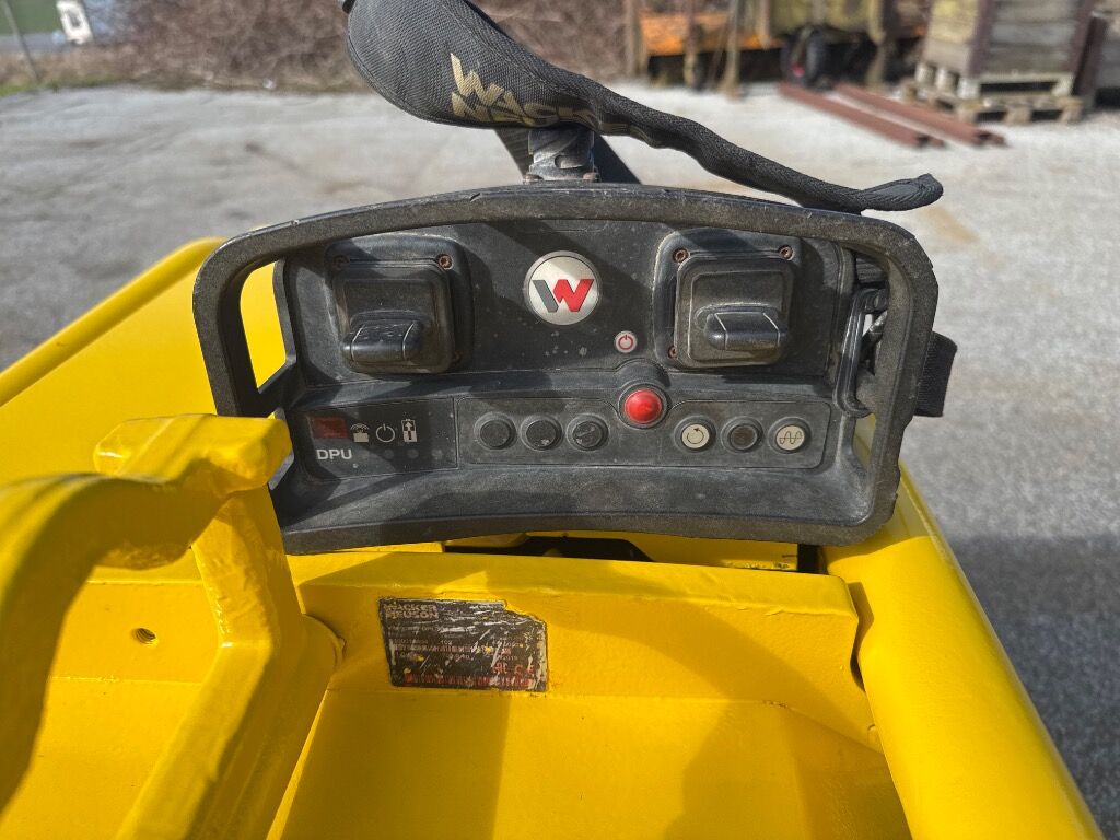 Pladevibrator Wacker Neuson Dpu80 R Remote - Виброплита: фото 5 Pladevibrator Wacker Neuson Dpu80 R Remote - Виброплита: фото 5