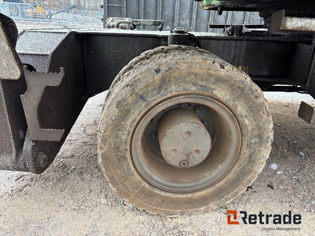 Промышленное оборудование Materialhanterare Sennerbogen 825 - 2012: фото 13 Промышленное оборудование Materialhanterare Sennerbogen 825 - 2012: фото 13