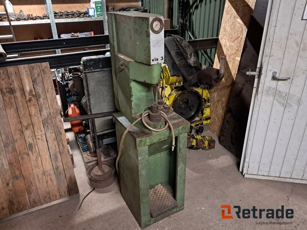 Nittemaskine Pmd Piccinotti Vis 3 M. diverse matricer - Промышленное оборудование: фото 2 Nittemaskine Pmd Piccinotti Vis 3 M. diverse matricer - Промышленное оборудование: фото 2