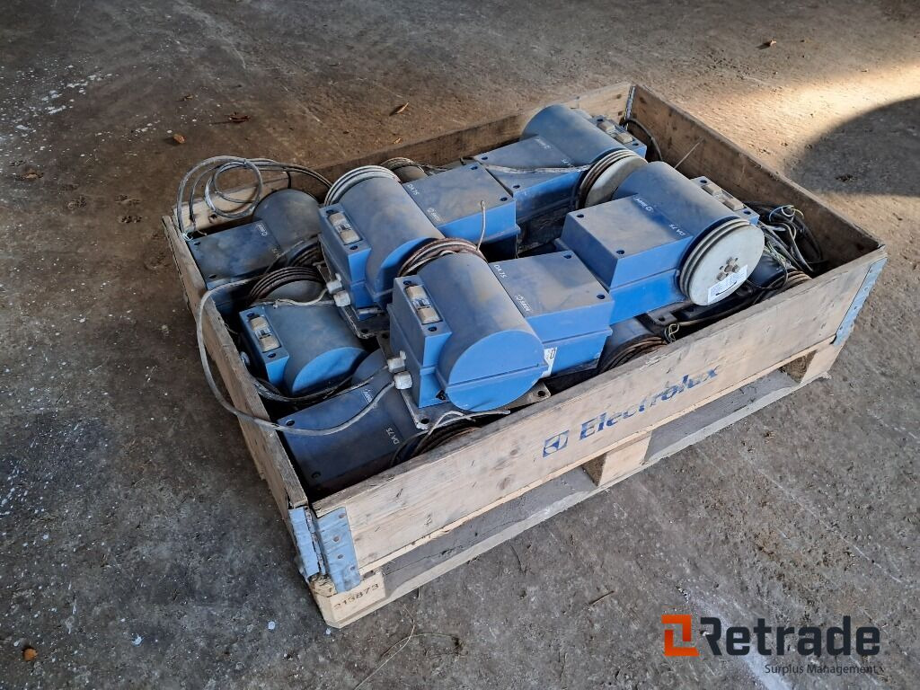 13 stk Spjældmotorer Da 75-1 - Сельскохозяйственная техника: фото 2 13 stk Spjældmotorer Da 75-1 - Сельскохозяйственная техника: фото 2