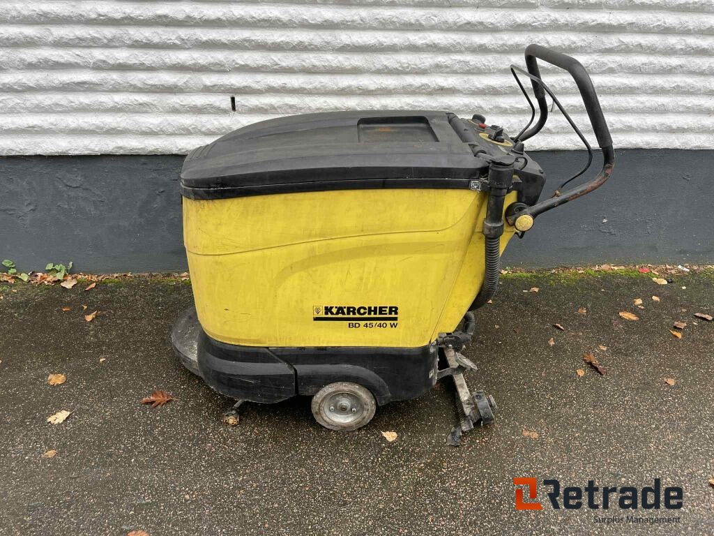 Skurmaskin/Golvskurmaskin Kärcher VD45/40 W - Поломоечная машина: фото 1 Skurmaskin/Golvskurmaskin Kärcher VD45/40 W - Поломоечная машина: фото 1