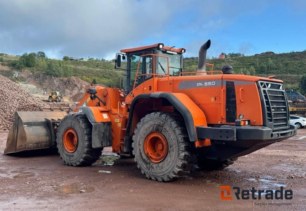 Doosan DL550-3 - Строительная техника: фото 5 Doosan DL550-3 - Строительная техника: фото 5