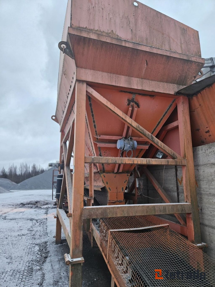 RC Feed Silo Amomatic RC-120 - Строительная техника: фото 2 RC Feed Silo Amomatic RC-120 - Строительная техника: фото 2