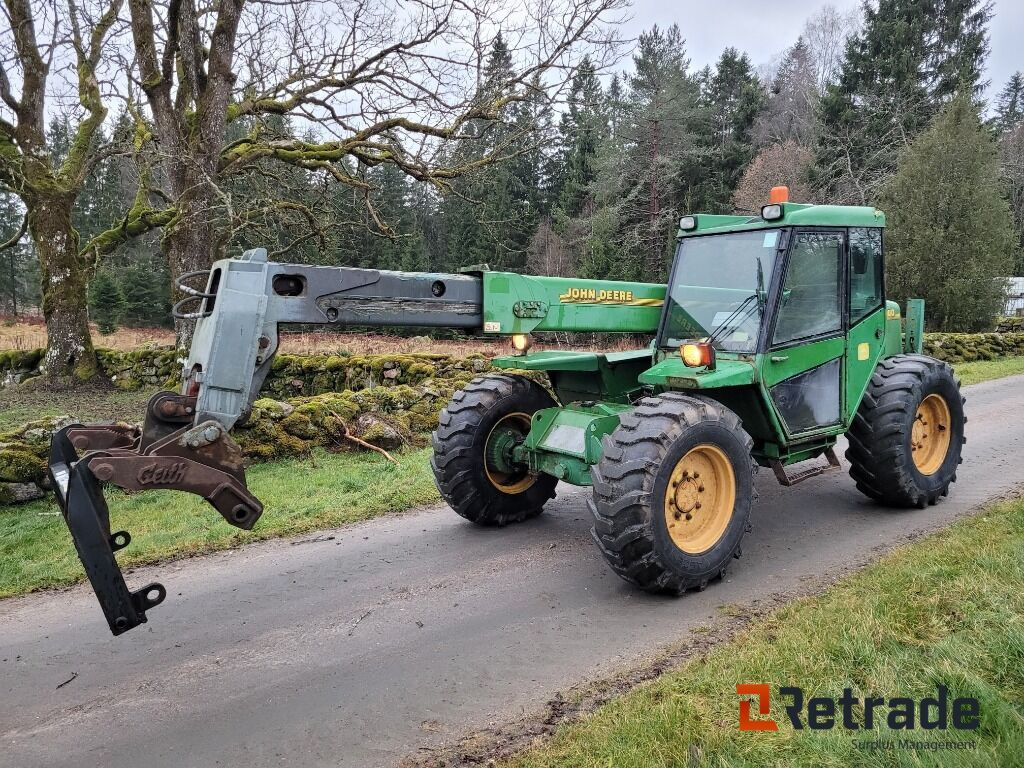 Teleskoptruck telskoplastare John Deere 4500 - Строительная техника: фото 1 Teleskoptruck telskoplastare John Deere 4500 - Строительная техника: фото 1